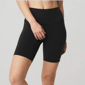 ALO - 7" HIGH-WAIST BIKER SHORT